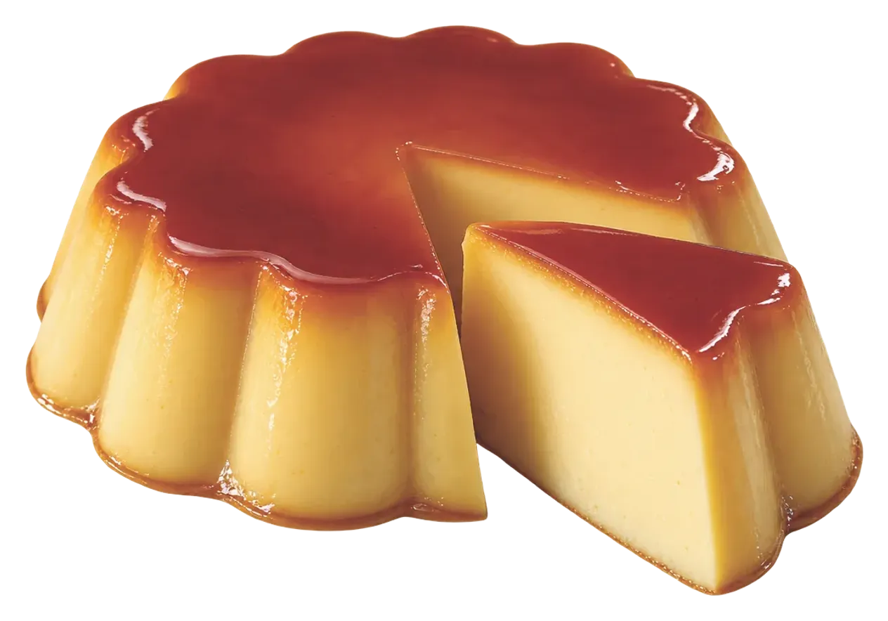 Karamel soslu krem karamel ve kesilmiş bir dilim